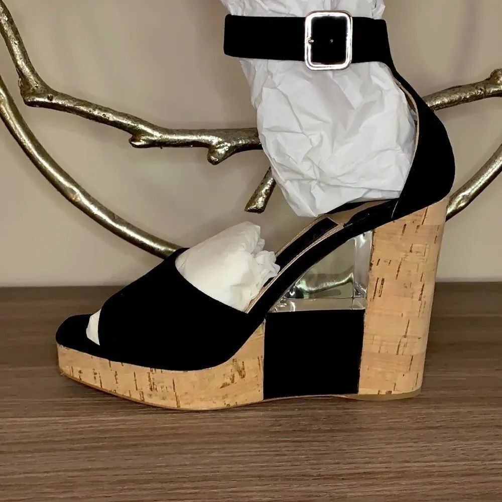 Nib Salvatore Ferragamo wedges